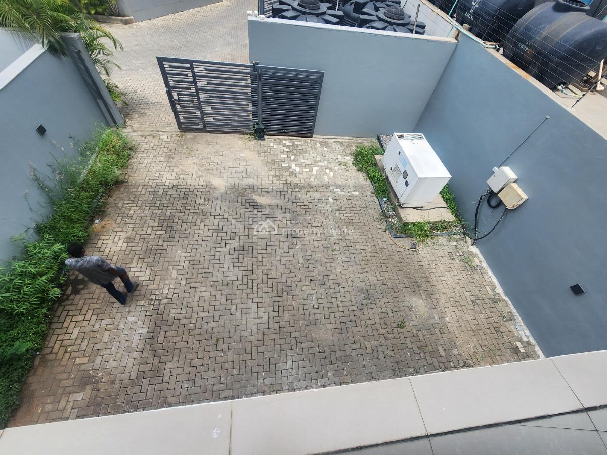Self Serviced 5 Bedroom Semi-detached Duplex with Bq and Generator, Banana Island, Ikoyi, Lagos, Semi-detached Duplex for Rent