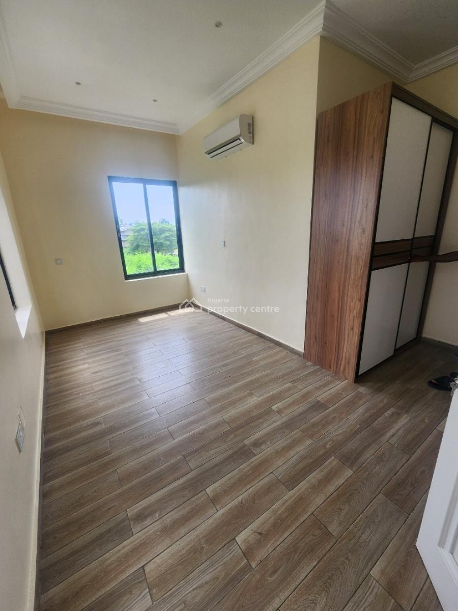Self Serviced 5 Bedroom Semi-detached Duplex with Bq and Generator, Banana Island, Ikoyi, Lagos, Semi-detached Duplex for Rent