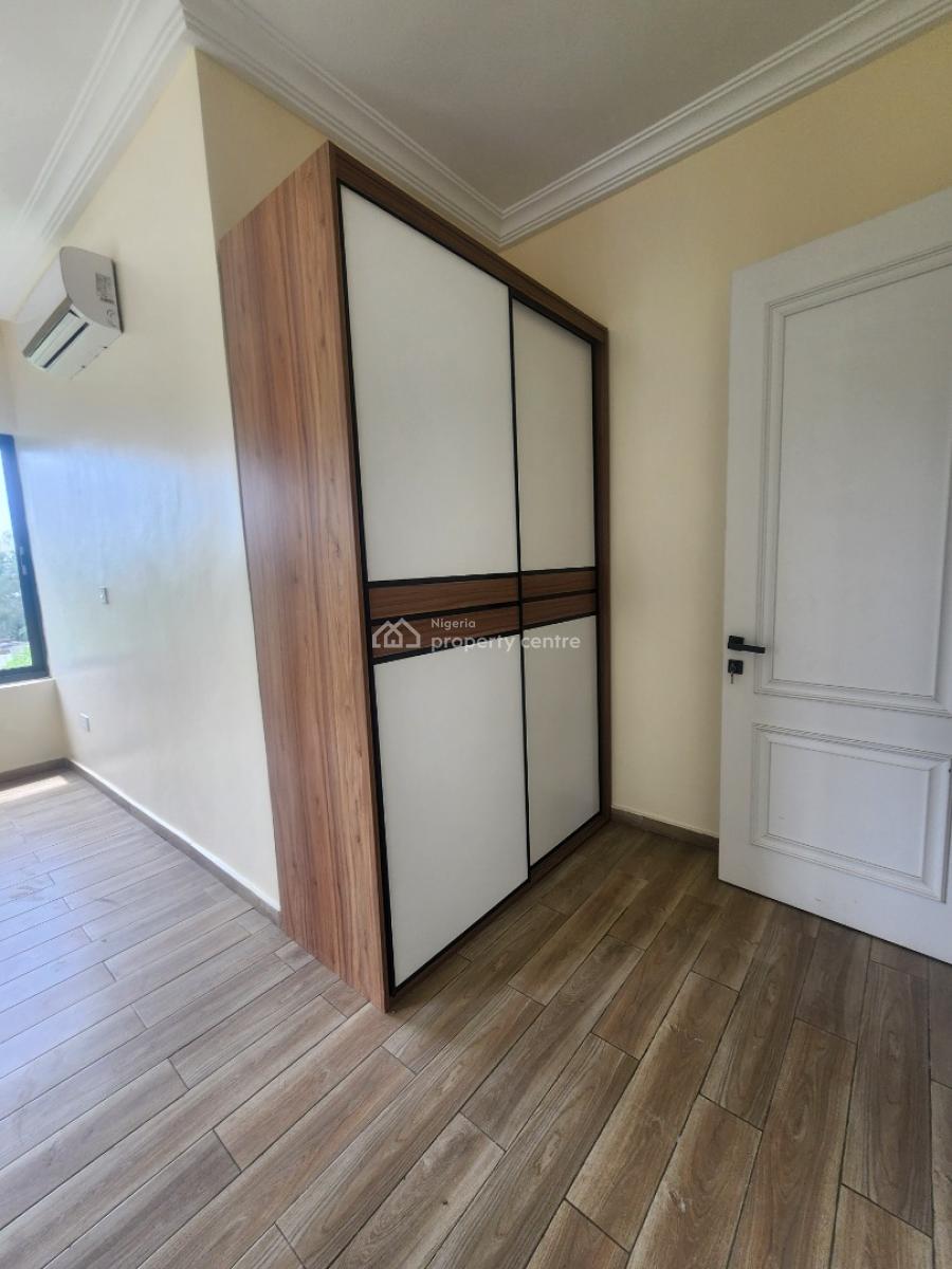 Self Serviced 5 Bedroom Semi-detached Duplex with Bq and Generator, Banana Island, Ikoyi, Lagos, Semi-detached Duplex for Rent