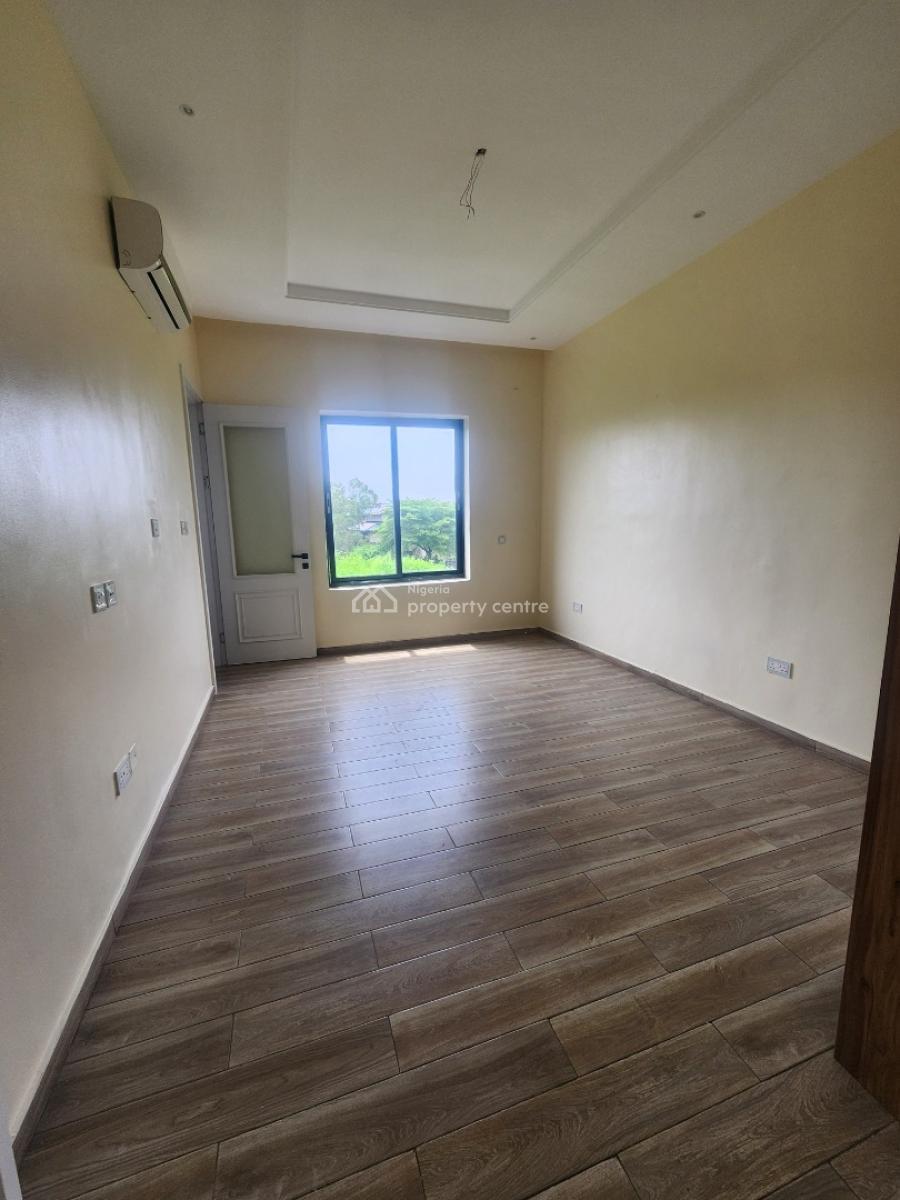 Self Serviced 5 Bedroom Semi-detached Duplex with Bq and Generator, Banana Island, Ikoyi, Lagos, Semi-detached Duplex for Rent