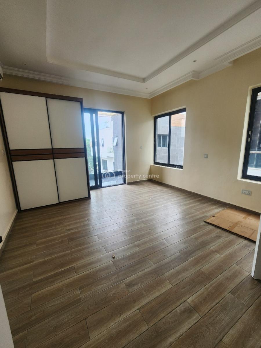Self Serviced 5 Bedroom Semi-detached Duplex with Bq and Generator, Banana Island, Ikoyi, Lagos, Semi-detached Duplex for Rent