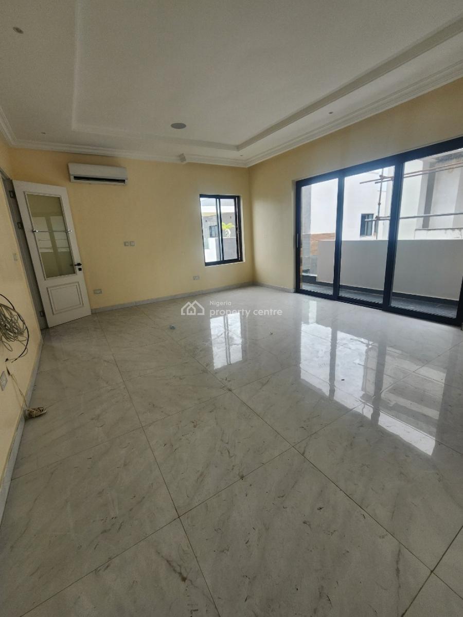 Self Serviced 5 Bedroom Semi-detached Duplex with Bq and Generator, Banana Island, Ikoyi, Lagos, Semi-detached Duplex for Rent