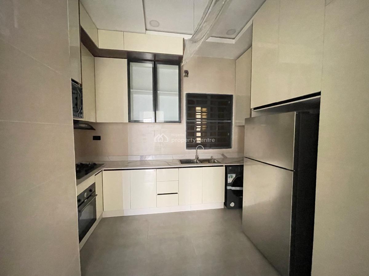 Exquisite Newly Built 3 Bedroom Apartment, Off Admiralty, Lekki Phase 1, Lekki, Lagos, Flat / Apartment for Sale