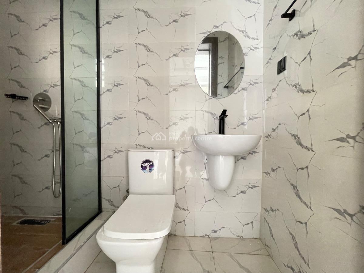 Exquisite Newly Built 3 Bedroom Apartment, Off Admiralty, Lekki Phase 1, Lekki, Lagos, Flat / Apartment for Sale