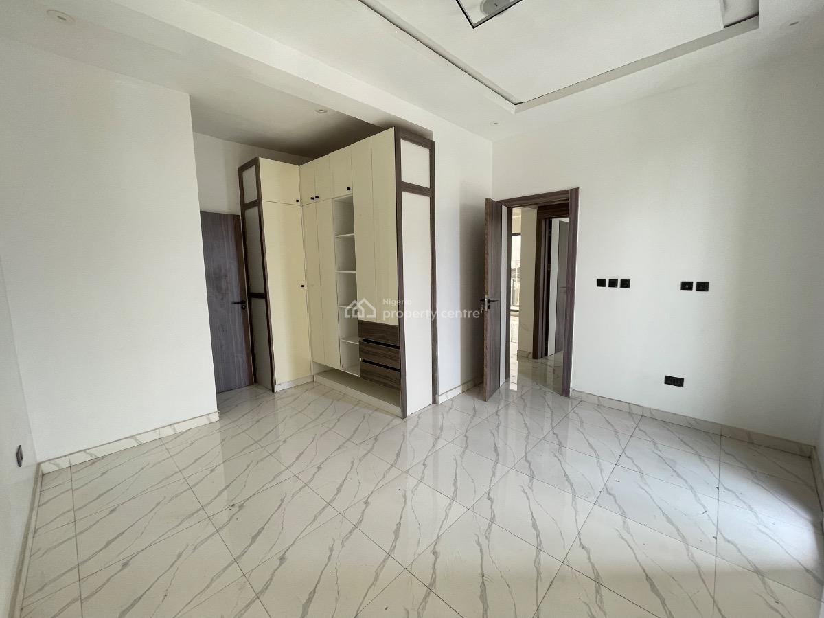 Exquisite Newly Built 3 Bedroom Apartment, Off Admiralty, Lekki Phase 1, Lekki, Lagos, Flat / Apartment for Sale