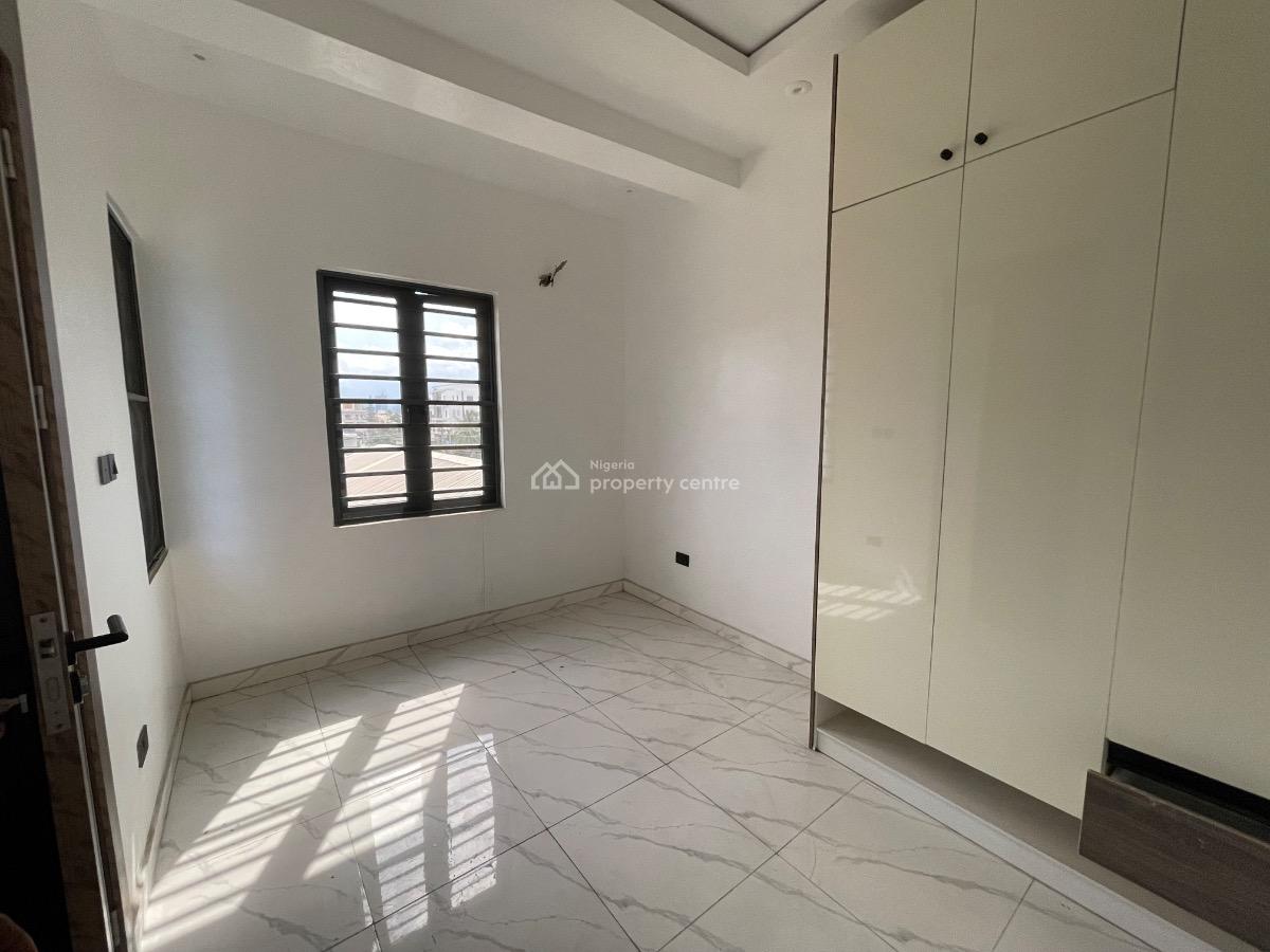 Exquisite Newly Built 3 Bedroom Apartment, Off Admiralty, Lekki Phase 1, Lekki, Lagos, Flat / Apartment for Sale