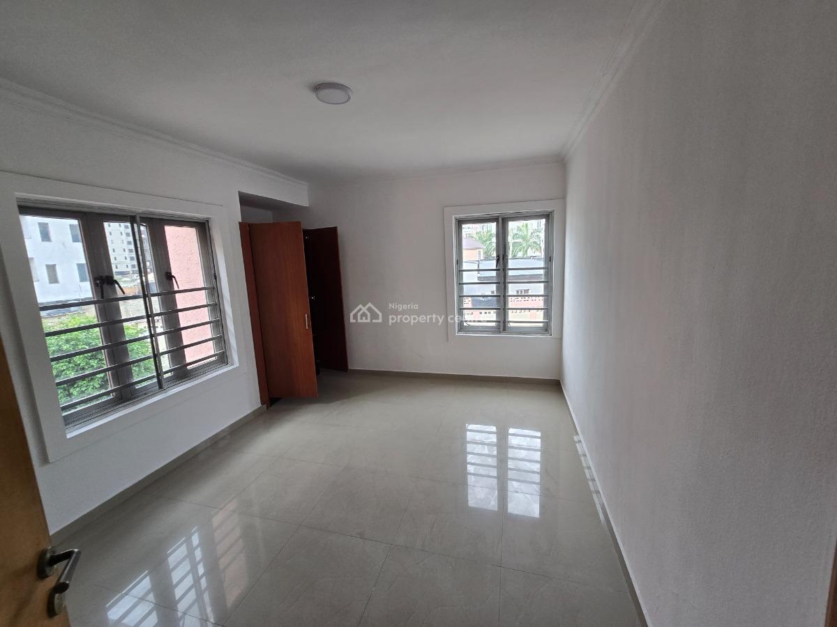 Newly Renovated Self Serviced 2-bedroom Flat Apartment, Off Freedom Way, Lekki Phase 1, Lekki, Lagos, Flat / Apartment for Rent