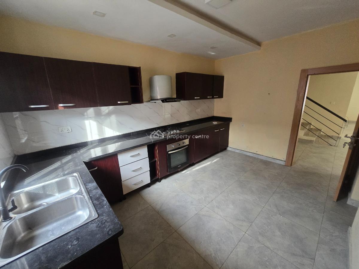 Spacious Newly Renovated 3-bedroom Terrace Duplex Plus Bq, Off Freedom Way, Lekki Phase 1, Lekki, Lagos, Terraced Duplex for Rent