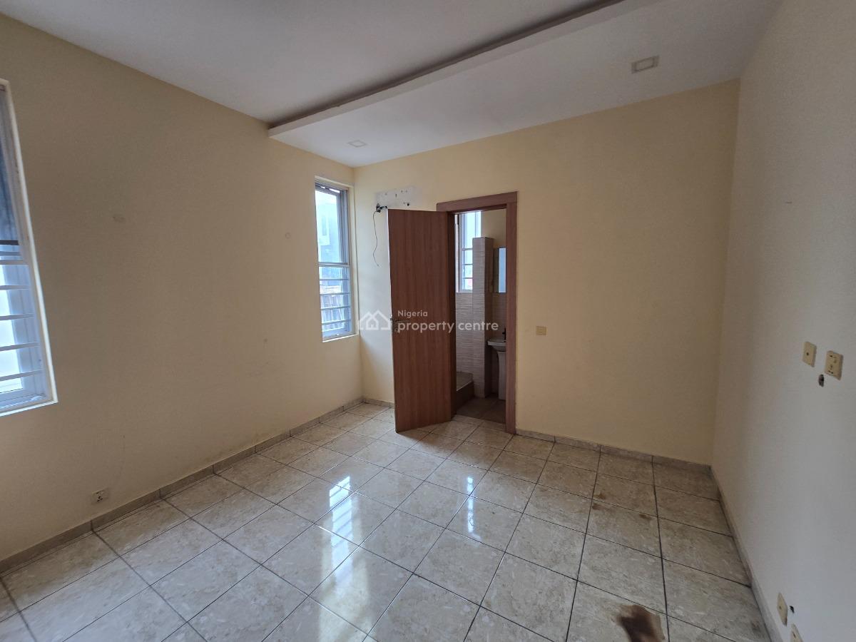 Spacious Newly Renovated 3-bedroom Terrace Duplex Plus Bq, Off Freedom Way, Lekki Phase 1, Lekki, Lagos, Terraced Duplex for Rent