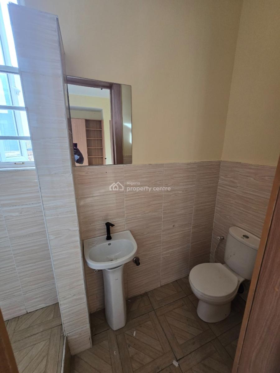 Spacious Newly Renovated 3-bedroom Terrace Duplex Plus Bq, Off Freedom Way, Lekki Phase 1, Lekki, Lagos, Terraced Duplex for Rent