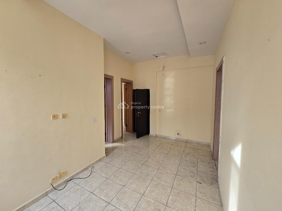 Spacious Newly Renovated 3-bedroom Terrace Duplex Plus Bq, Off Freedom Way, Lekki Phase 1, Lekki, Lagos, Terraced Duplex for Rent