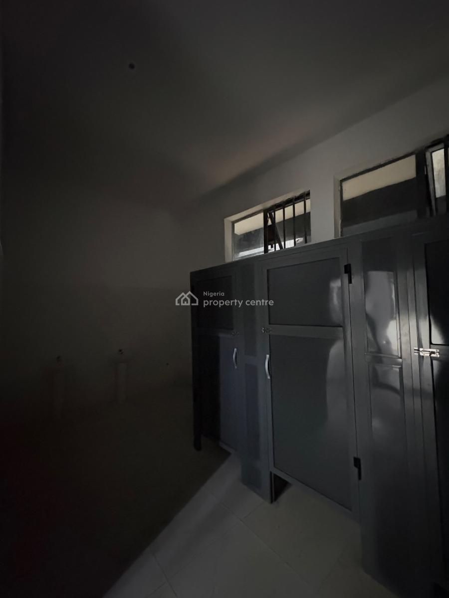 Newly Built Commercial Space ( 60sqm ) Facing The Lekki-epe Expressway, Lagos Business School Axis, Sangotedo, Ajah, Lagos, Plaza / Complex / Mall for Rent