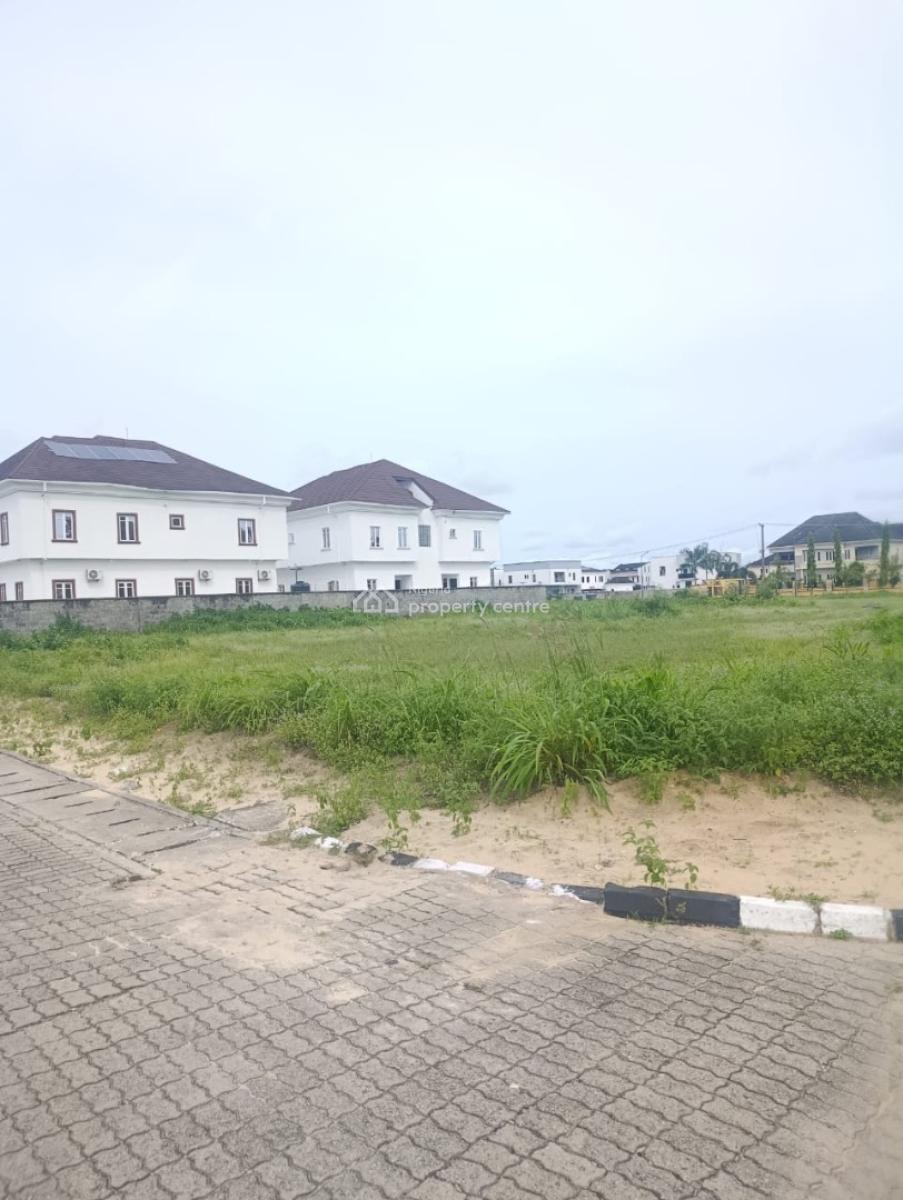 450sqm Corner Piece of Dry Land with Access Road Well Tarred, Mayfair Garden Estate ,awoyaya,lagos,nigeria, Awoyaya, Ibeju Lekki, Lagos, Residential Land for Sale