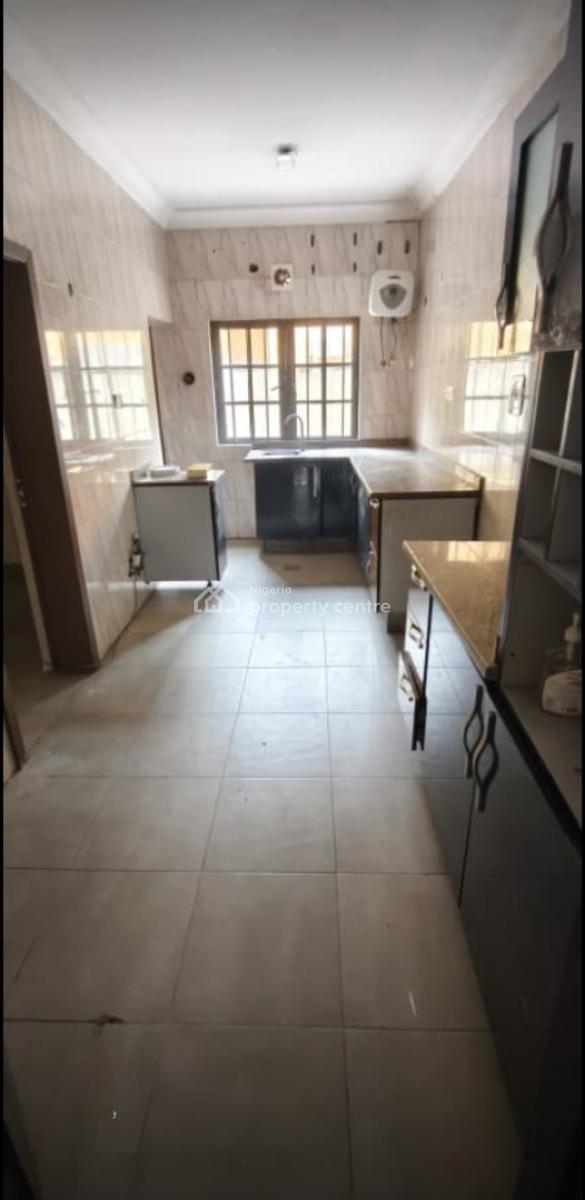 Serviced 3 Bedroom Flat with Bq, Off Bourdillon Road, Old Ikoyi, Ikoyi, Lagos, Flat / Apartment for Rent