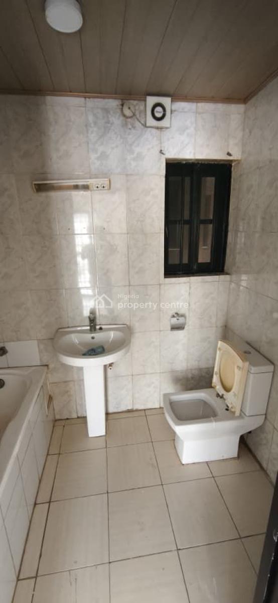 Elegant 3 Bedroom Spacious Fully Serviced Apartment with Bq Available, Ikoyi, Lagos, Flat / Apartment for Rent