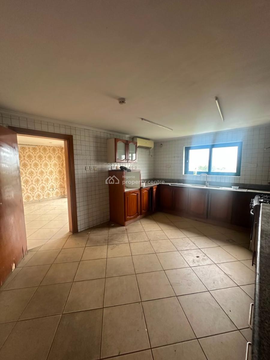 Spacious 3-bedroom Apartment on The 8th Floor, Ikoyi, Lagos, Flat / Apartment for Rent