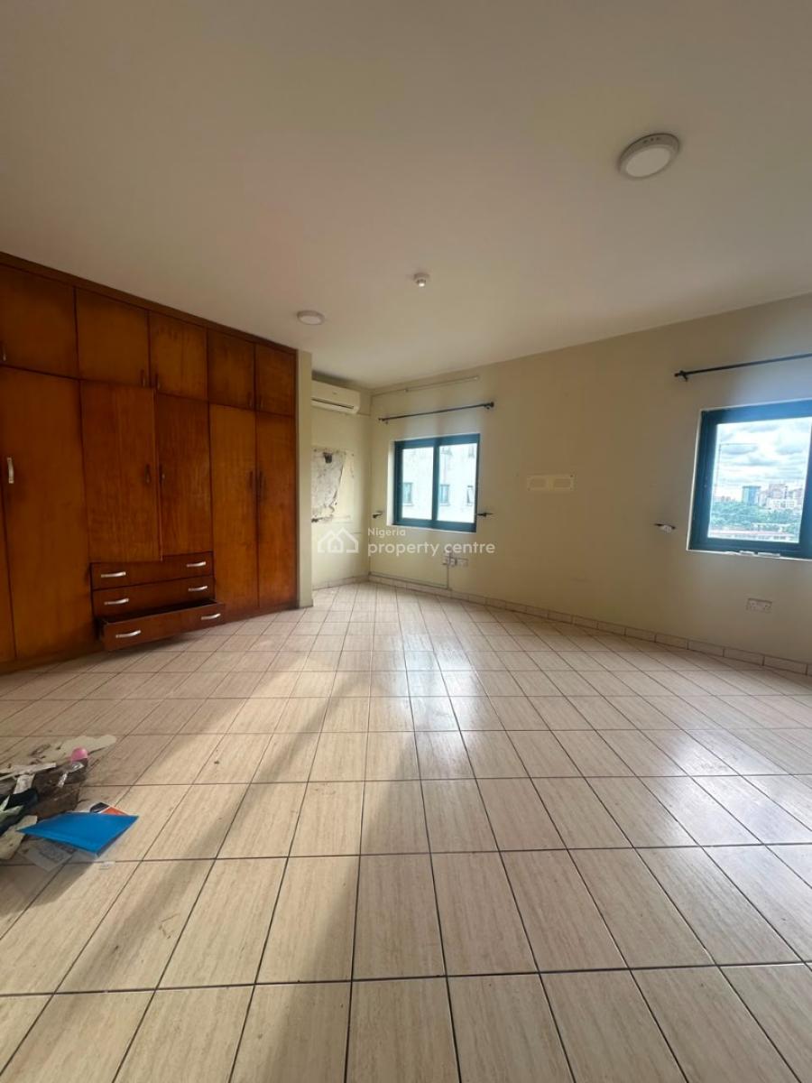 Spacious 3-bedroom Apartment on The 8th Floor, Ikoyi, Lagos, Flat / Apartment for Rent