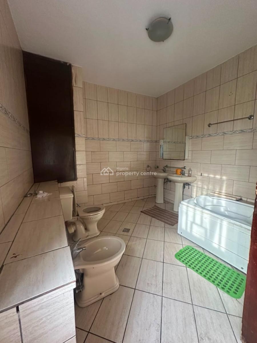 Spacious 3-bedroom Apartment on The 8th Floor, Ikoyi, Lagos, Flat / Apartment for Rent