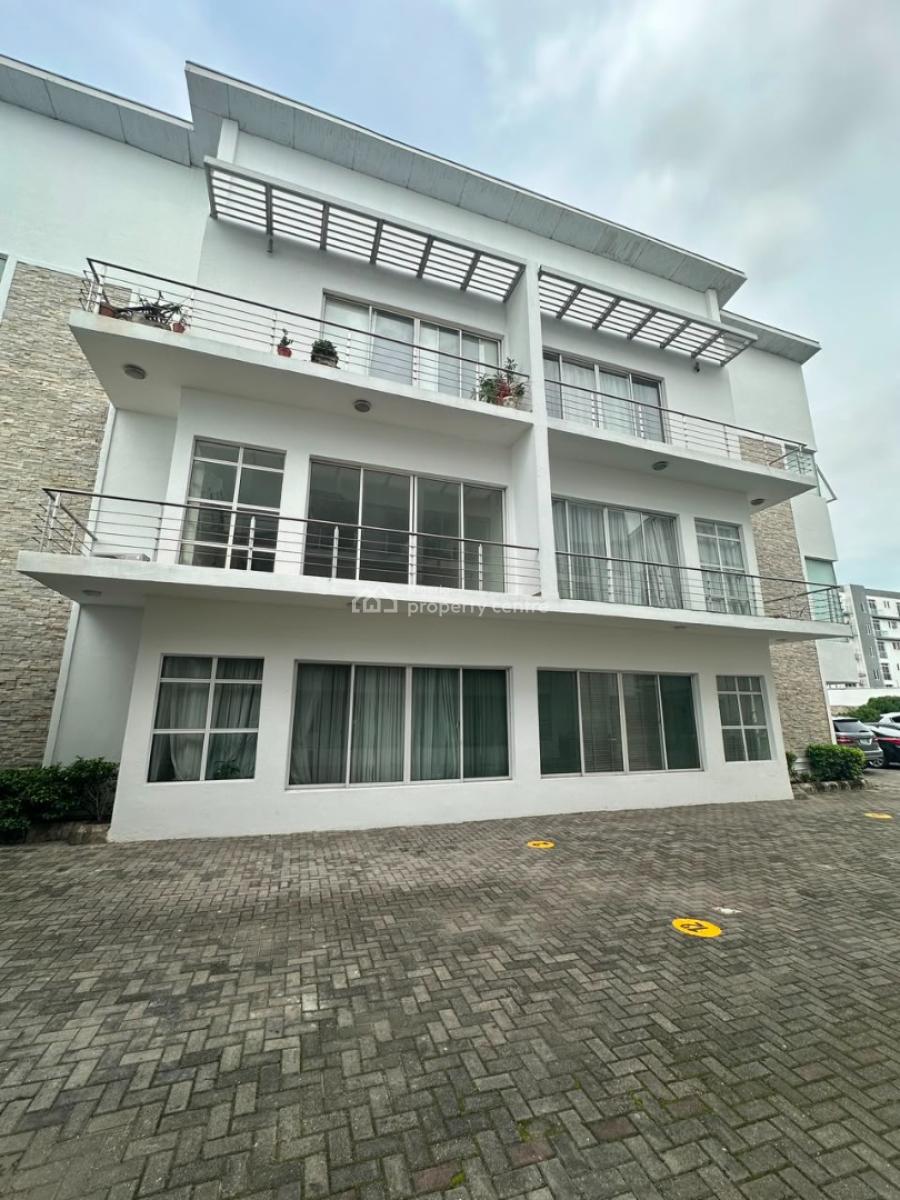 Well Maintained 3-bedroom Apartment on The First Floor, Banana Island, Ikoyi, Lagos, Flat / Apartment for Sale
