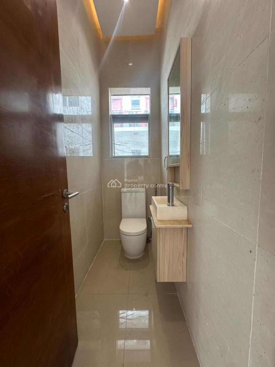 Well Maintained 3-bedroom Apartment on The First Floor, Banana Island, Ikoyi, Lagos, Flat / Apartment for Sale