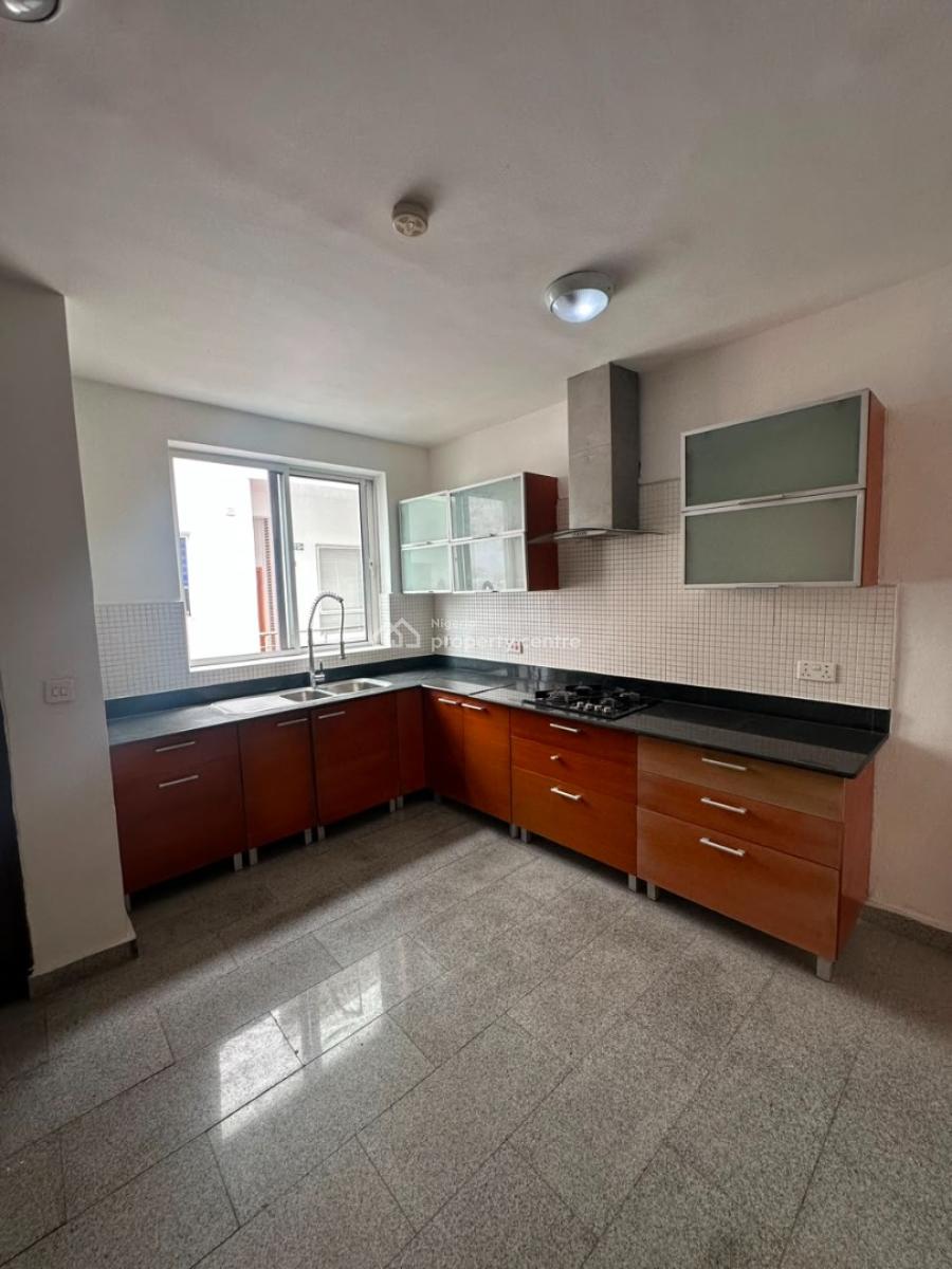 Well Maintained 3-bedroom Apartment on The First Floor, Banana Island, Ikoyi, Lagos, Flat / Apartment for Sale