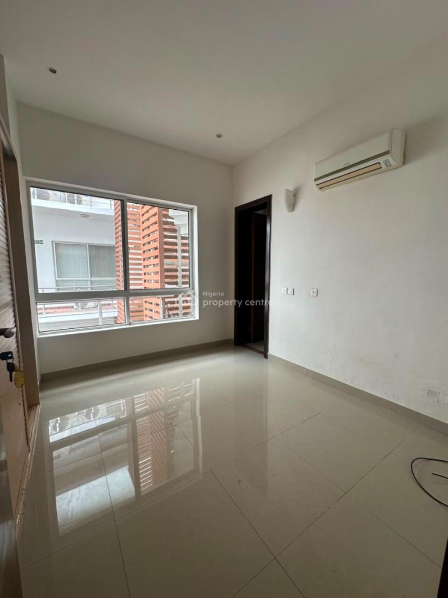 Well Maintained 3-bedroom Apartment on The First Floor, Banana Island, Ikoyi, Lagos, Flat / Apartment for Sale