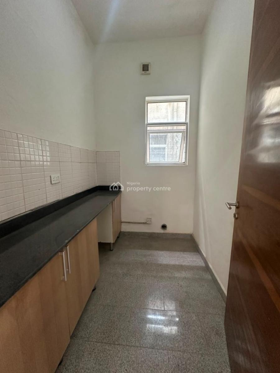 Well Maintained 3-bedroom Apartment on The First Floor, Banana Island, Ikoyi, Lagos, Flat / Apartment for Sale