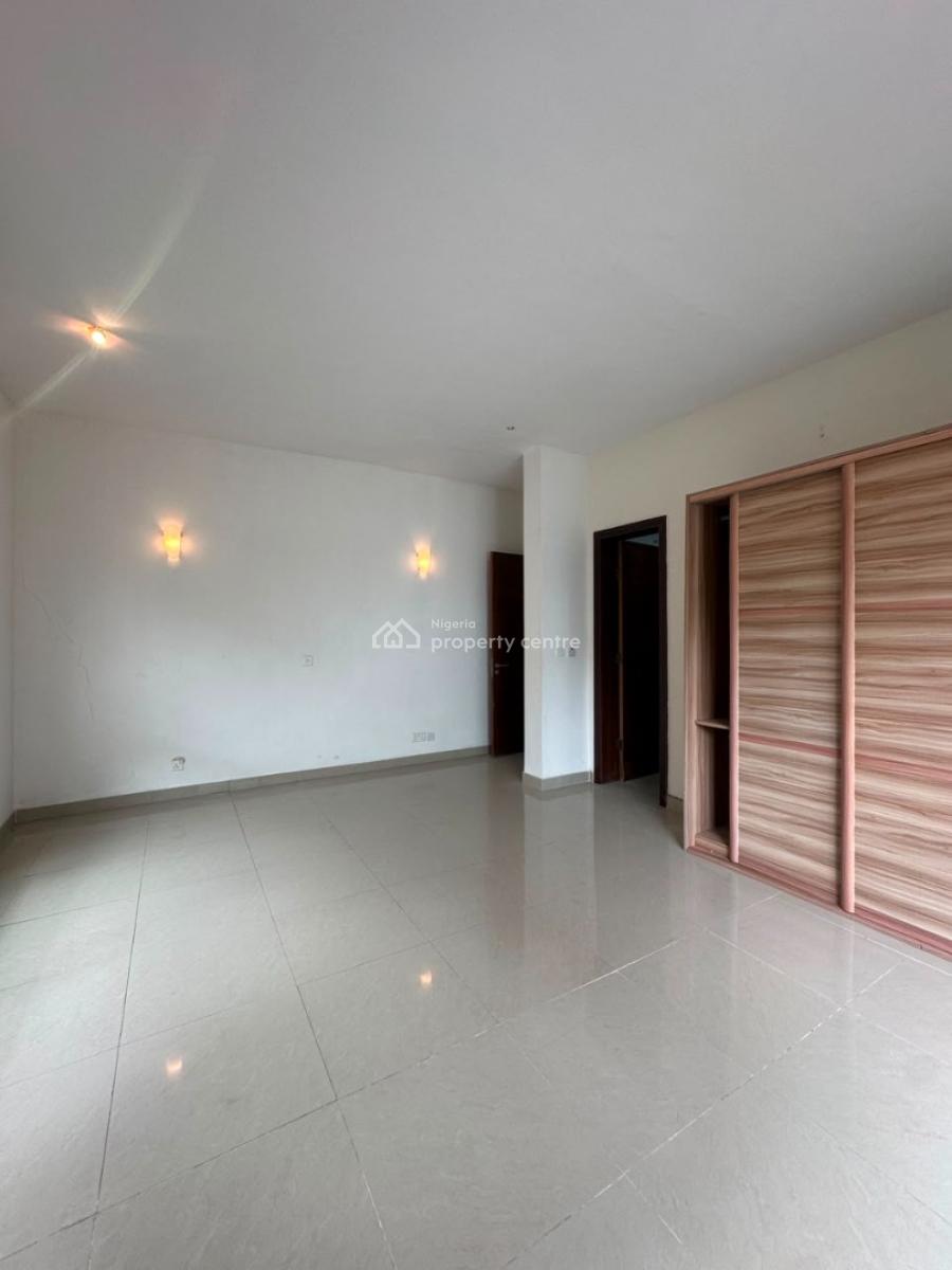 Well Maintained 3-bedroom Apartment on The First Floor, Banana Island, Ikoyi, Lagos, Flat / Apartment for Sale