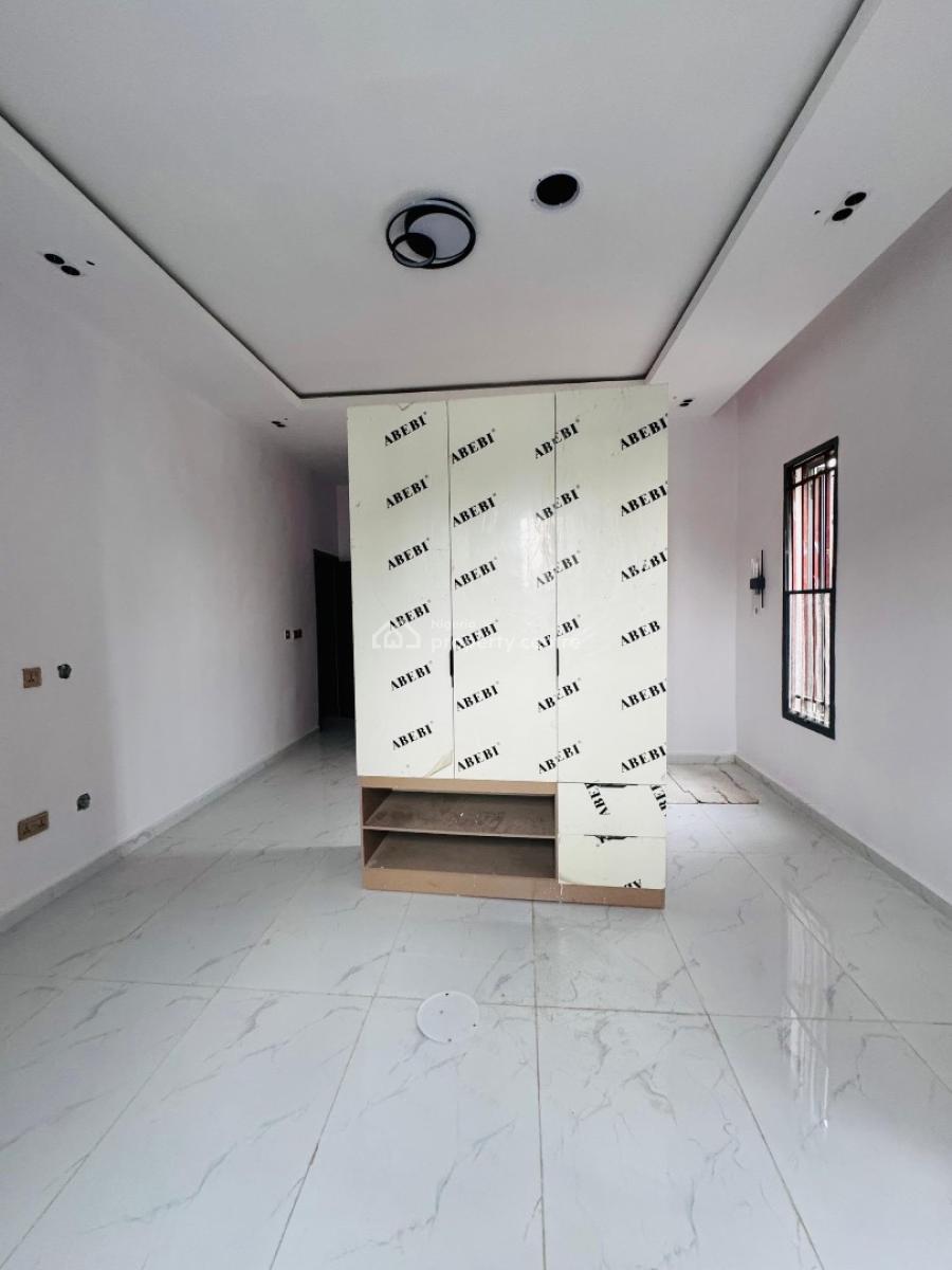 Luxuriously Built 4 Bedroom Apartment Plus Bq, Spaciously Built Home Plus Bq, Gym, Communal Pool and Elevator, Ikeja Gra, Ikeja, Lagos, Block of Flats for Sale