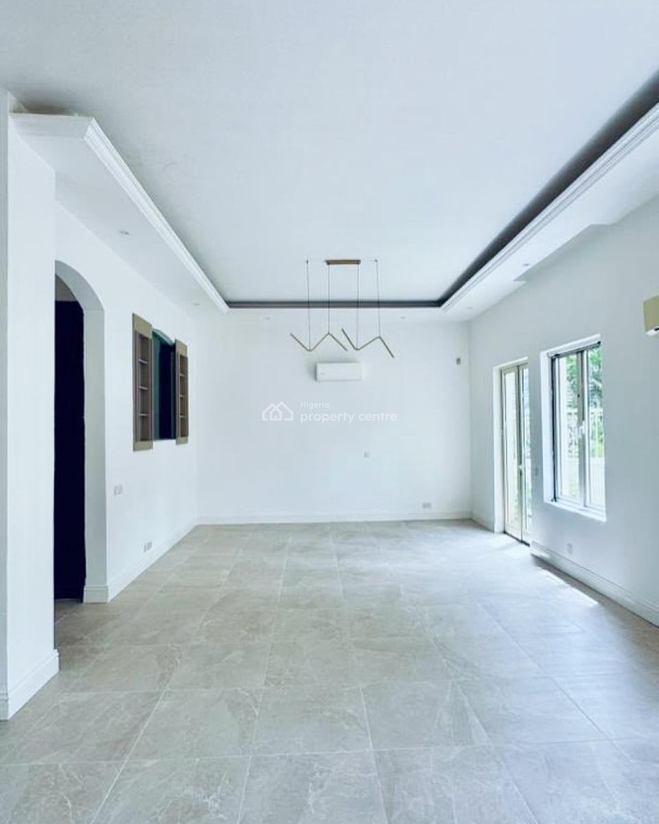 Newly Renovated 3 Bedroom Maisonette, Victoria Island (vi), Lagos, Flat / Apartment for Rent