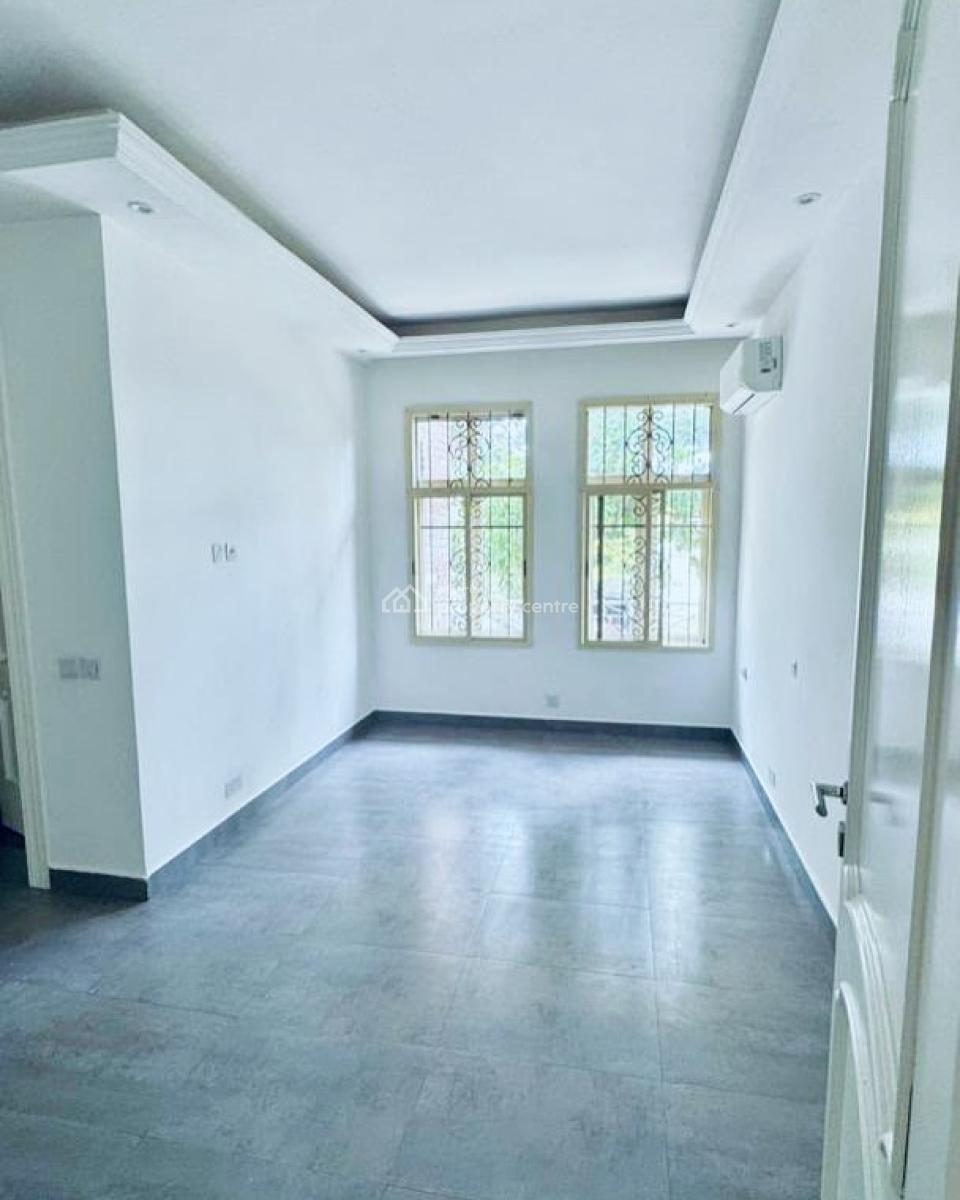 Newly Renovated 3 Bedroom Maisonette, Victoria Island (vi), Lagos, Flat / Apartment for Rent