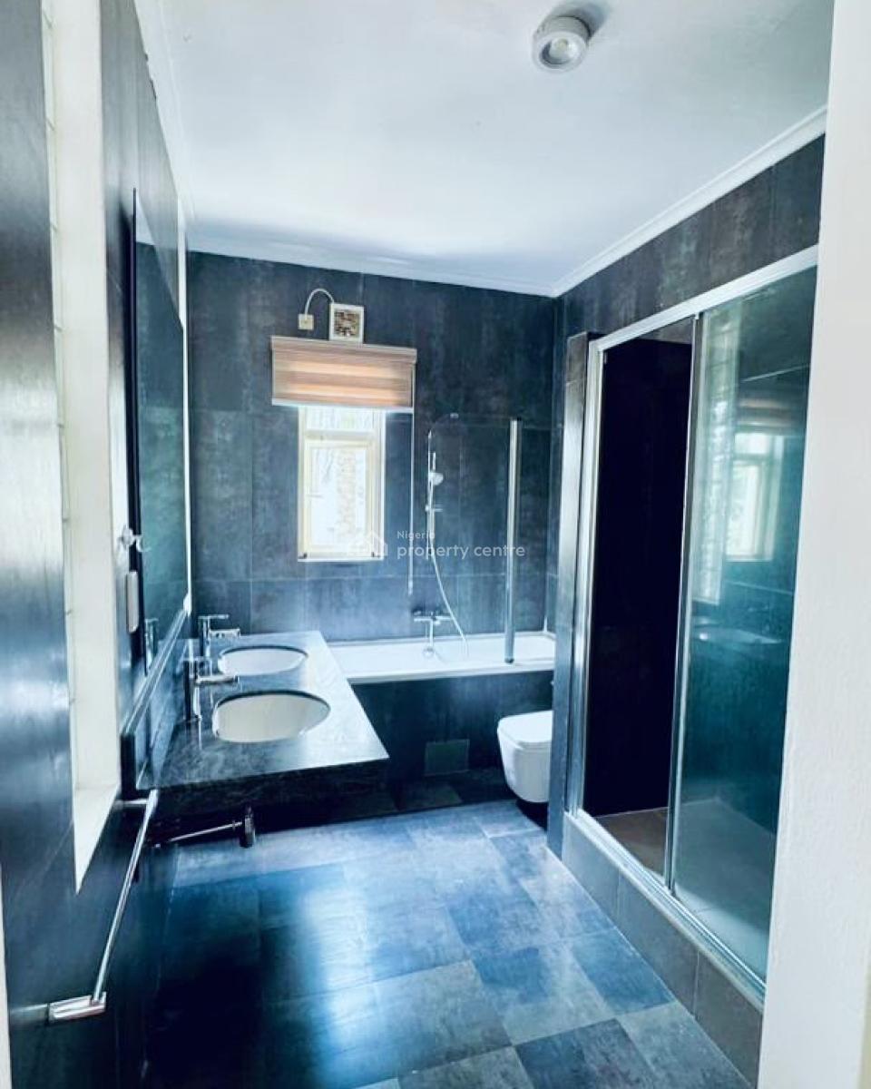 Newly Renovated 3 Bedroom Maisonette, Victoria Island (vi), Lagos, Flat / Apartment for Rent