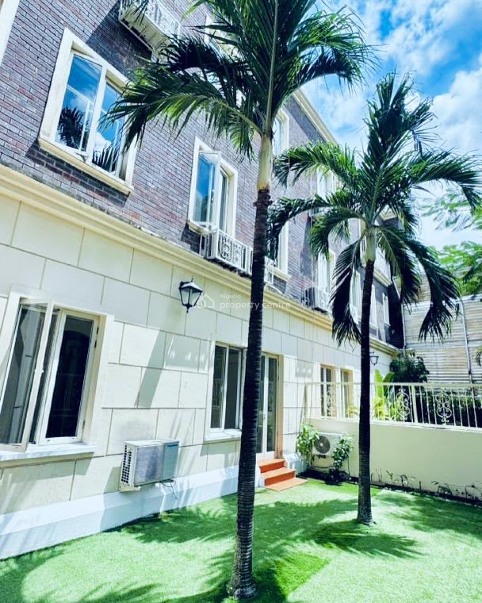 Newly Renovated 3 Bedroom Maisonette, Victoria Island (vi), Lagos, Flat / Apartment for Rent
