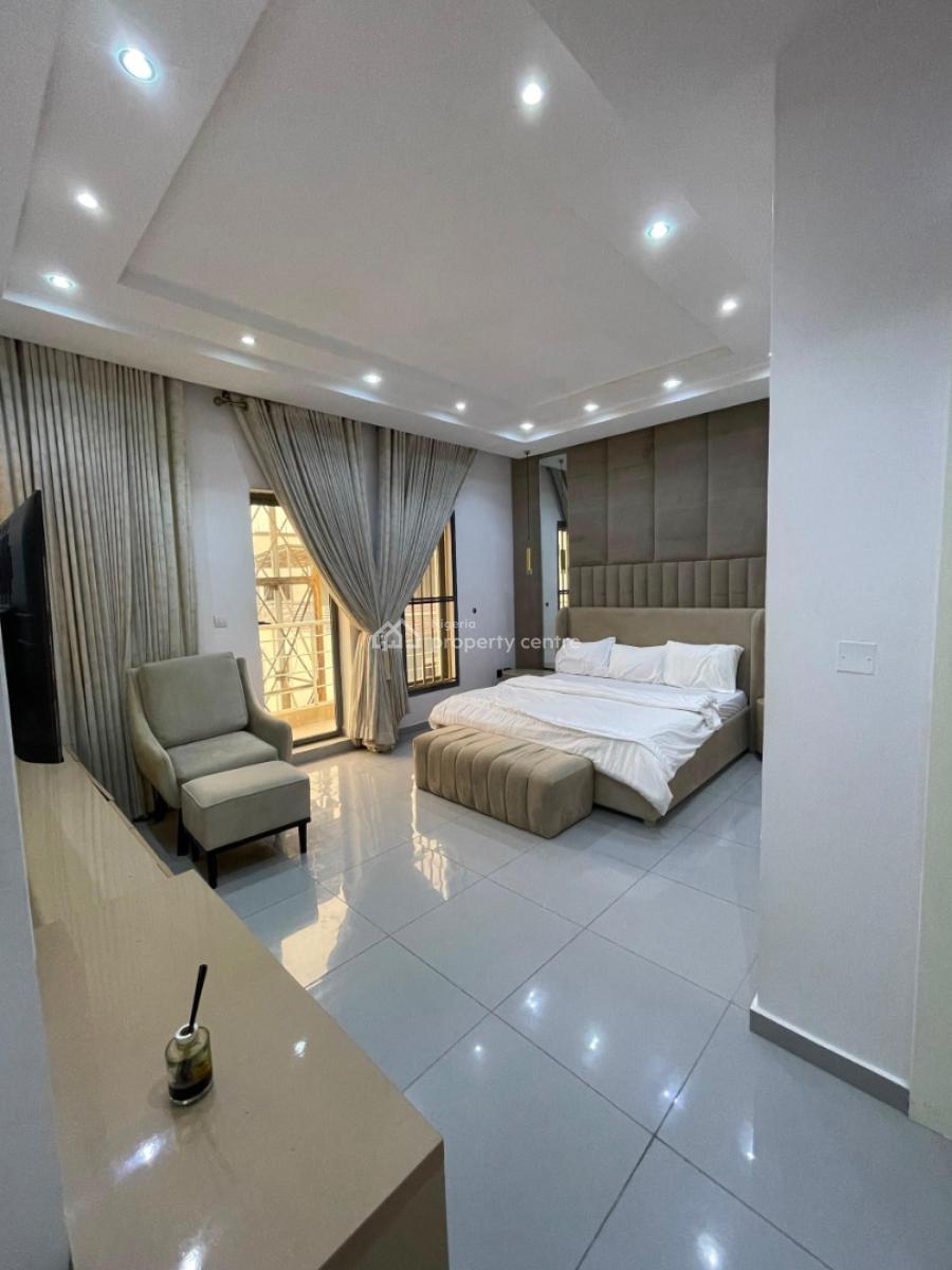 Luxurious 4 Bedroom Fully Furnished Waterfront Service Terrace Duplex, Lekki Phase 1, Lekki, Lagos, Terraced Duplex for Rent