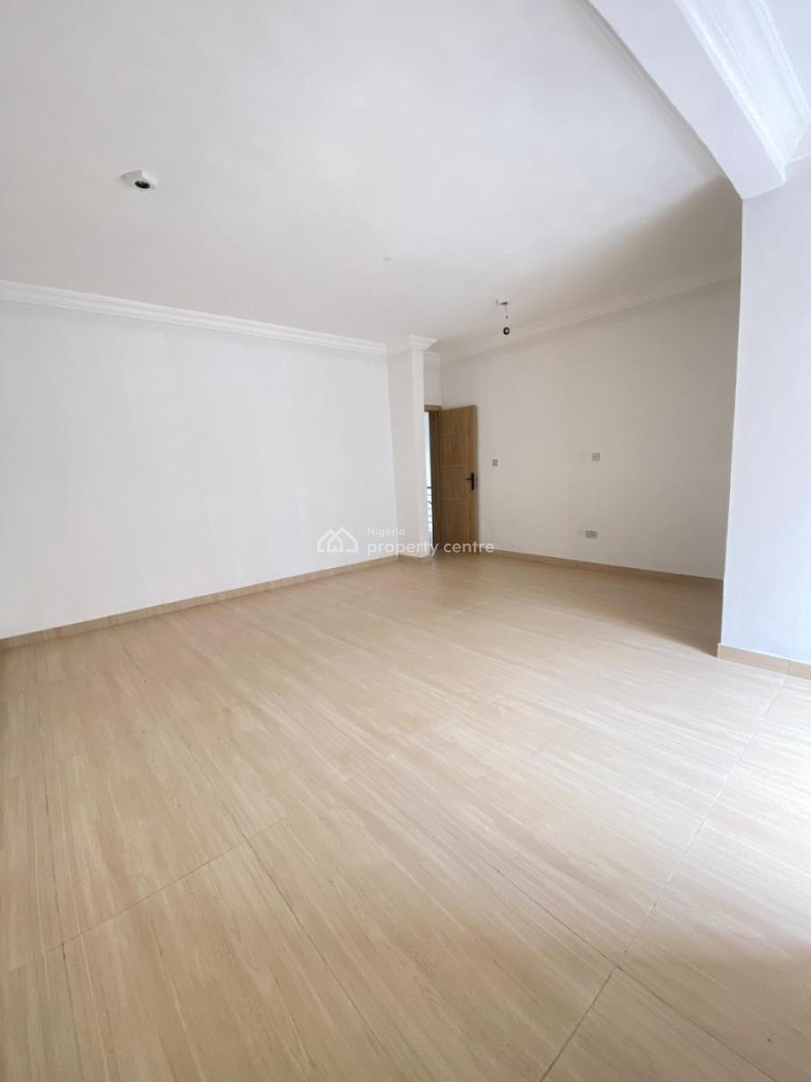 Luxury 3 Bedroom Newly Built Service Maisonette Apartment with Bq, Lekki Phase 1, Lekki, Lagos, Flat / Apartment for Sale
