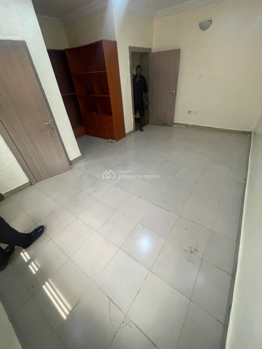 3 Bedroom Apartment, Off Fola Asibo, Lekki Phase 1, Lekki, Lagos, Flat / Apartment for Rent