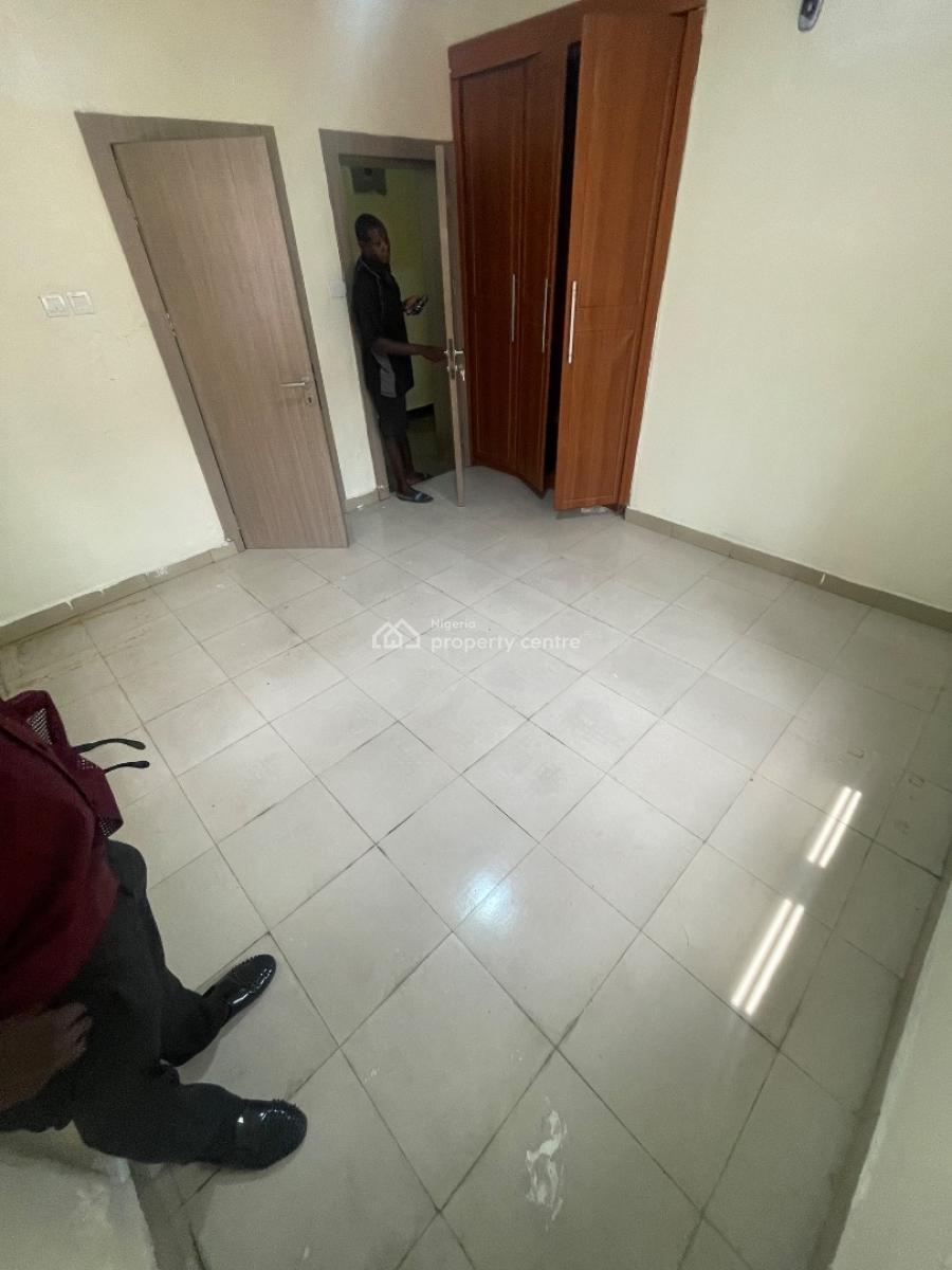 3 Bedroom Apartment, Off Fola Asibo, Lekki Phase 1, Lekki, Lagos, Flat / Apartment for Rent