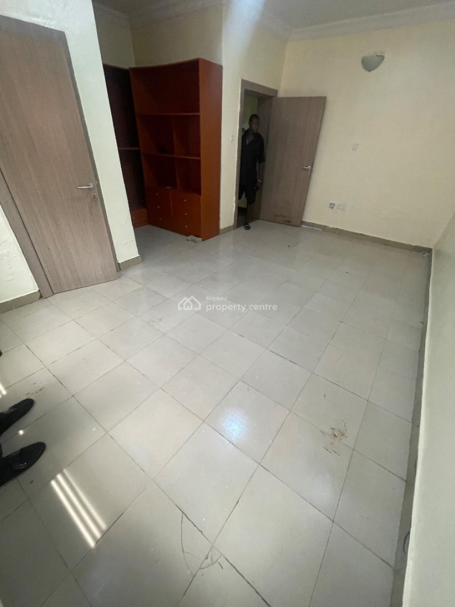 3 Bedroom Apartment, Off Fola Asibo, Lekki Phase 1, Lekki, Lagos, Flat / Apartment for Rent