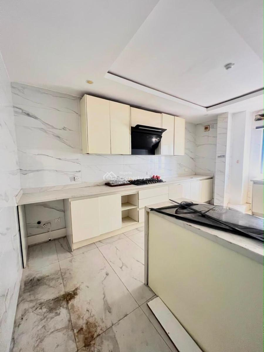 Luxury 4-bedroom Apartment Located on The 3rd Floor + Gym, Pool, Ikoyi, Lagos, Flat / Apartment for Rent