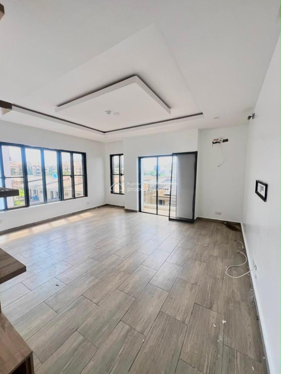 Luxury 4-bedroom Apartment Located on The 3rd Floor + Gym, Pool, Ikoyi, Lagos, Flat / Apartment for Rent