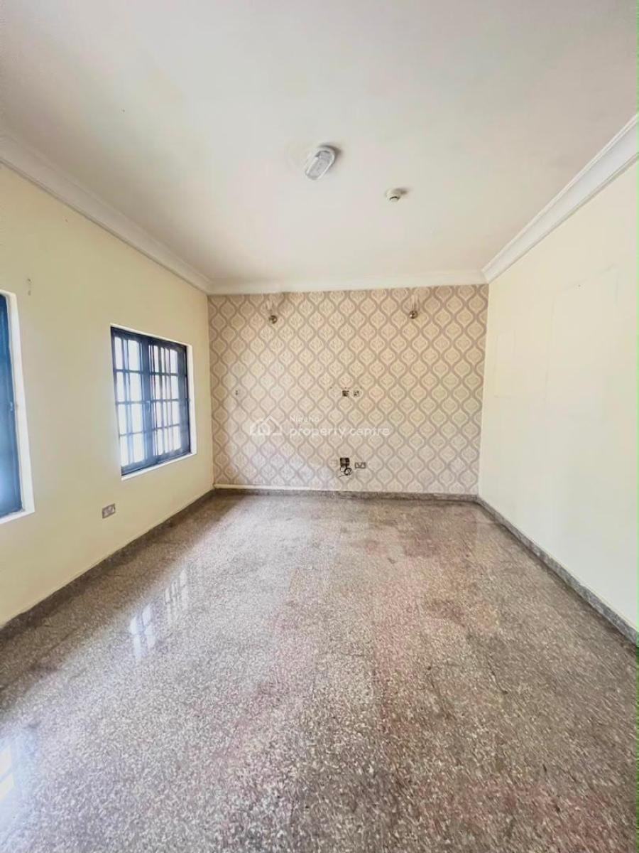 Spacious 3-bedroom Ground Floor Apartment + Bq, Old Ikoyi, Ikoyi, Lagos, Flat / Apartment for Rent