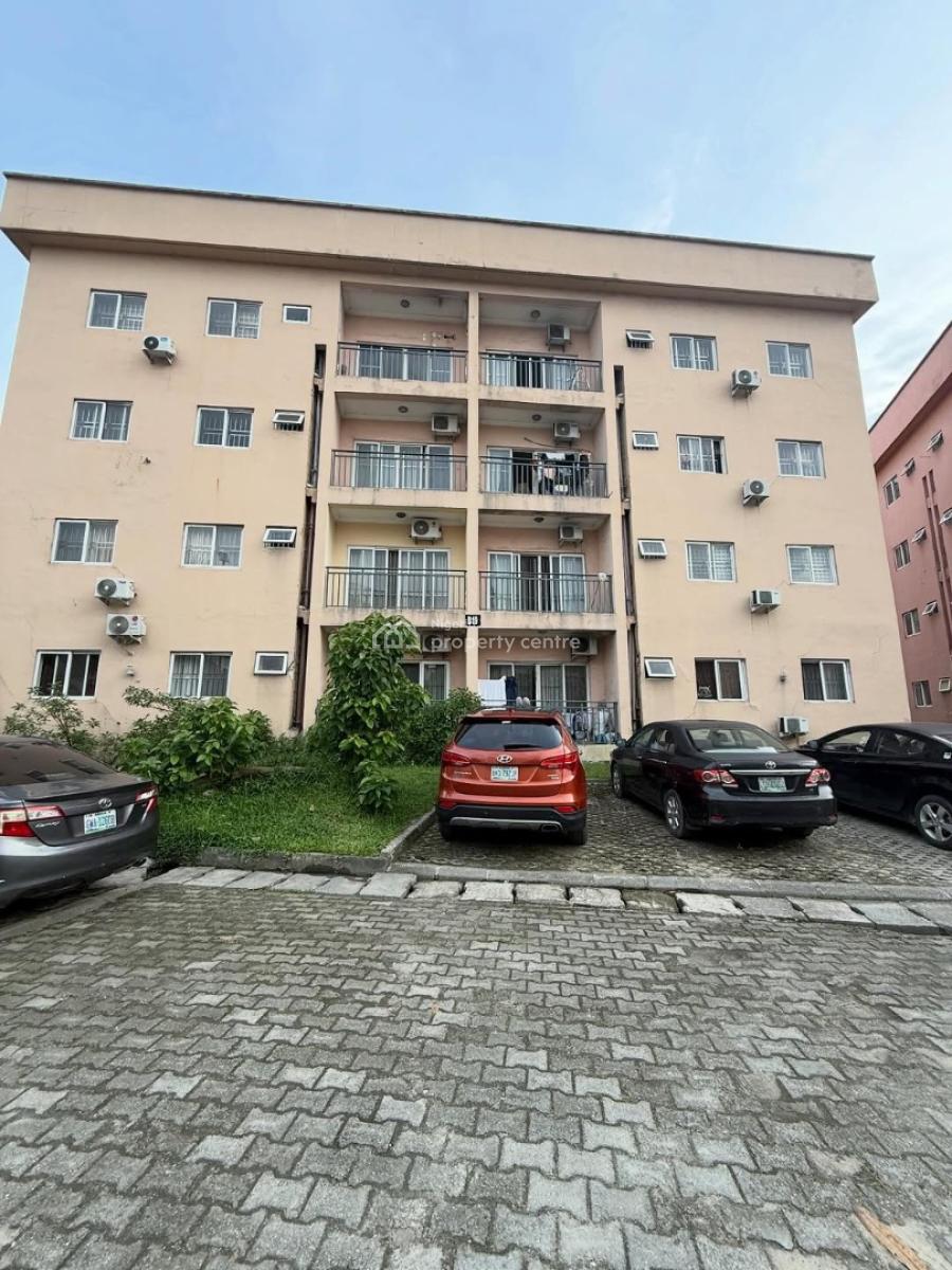 Classic 3 Bedroom Apartment, Golf Estate Off Peter Odili Road, Port Harcourt, Rivers, Flat / Apartment for Sale