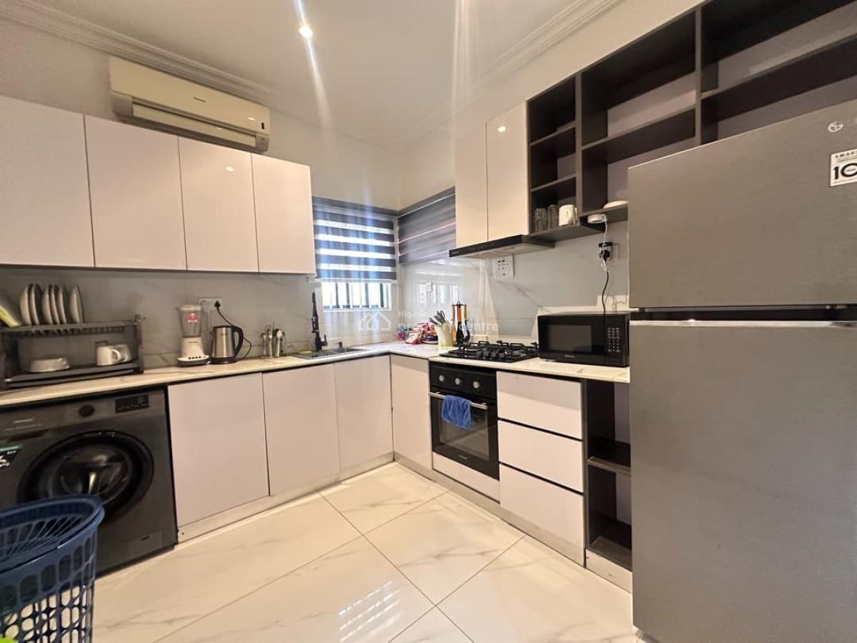Spacious & Furnished 3bedroom, Lekki Phase 1, Lekki, Lagos, Detached Duplex for Rent