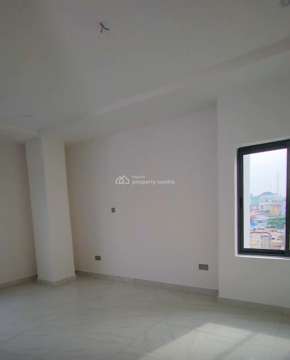 Service 2 Bedroom Apartment, Alausa Height, Ikeja, Lagos, Flat / Apartment for Rent