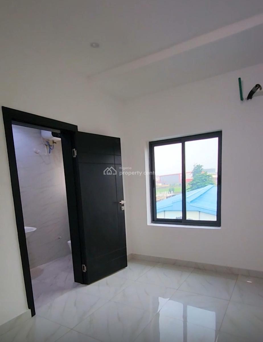 Service 2 Bedroom Apartment, Alausa Height, Ikeja, Lagos, Flat / Apartment for Rent