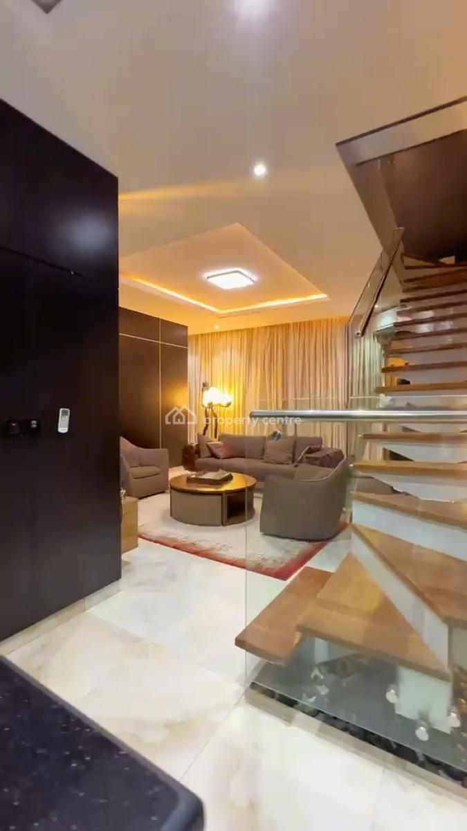 Fully Furnished & Service 2 Bedroom Maisonette, Freedom Way, Lekki Phase 1, Lekki, Lagos, House for Sale
