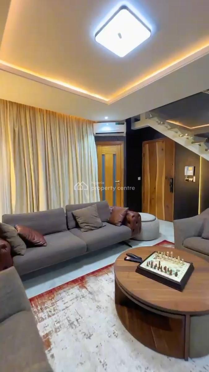 Fully Furnished & Service 2 Bedroom Maisonette, Freedom Way, Lekki Phase 1, Lekki, Lagos, House for Sale