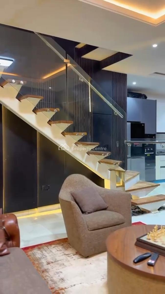 Fully Furnished & Service 2 Bedroom Maisonette, Freedom Way, Lekki Phase 1, Lekki, Lagos, House for Sale