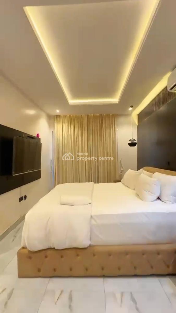 Fully Furnished & Service 2 Bedroom Maisonette, Freedom Way, Lekki Phase 1, Lekki, Lagos, House for Sale