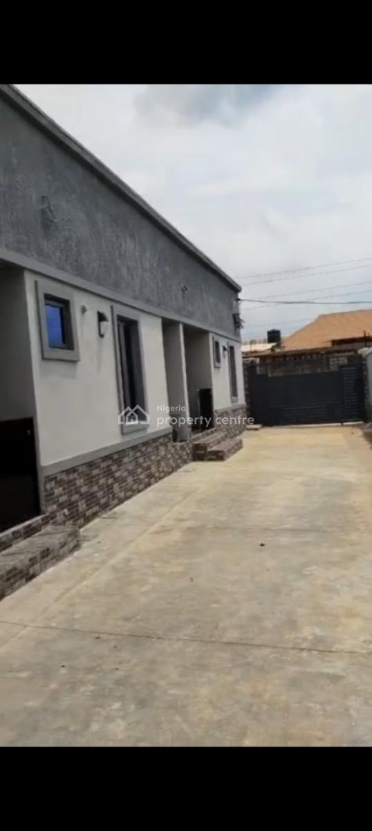 Tastefully Finished 2 Bedroom Flat, Gbaga Ijede Road, Ikorodu, Lagos, Flat / Apartment for Rent